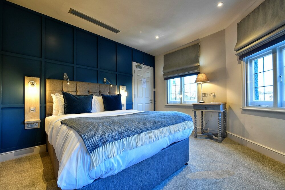 Фото The Bridge in Barnes