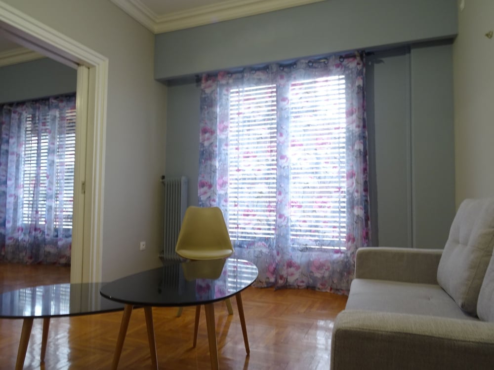 Фото Athenian Perfect Apartment in Plaka