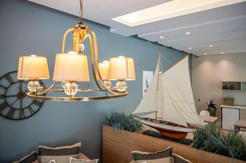 Фото Hotel Romance & Family Suites