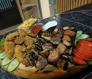 Caspian (Schuchinsk, Muhtar Áýezov kóshesi, 141), fast food