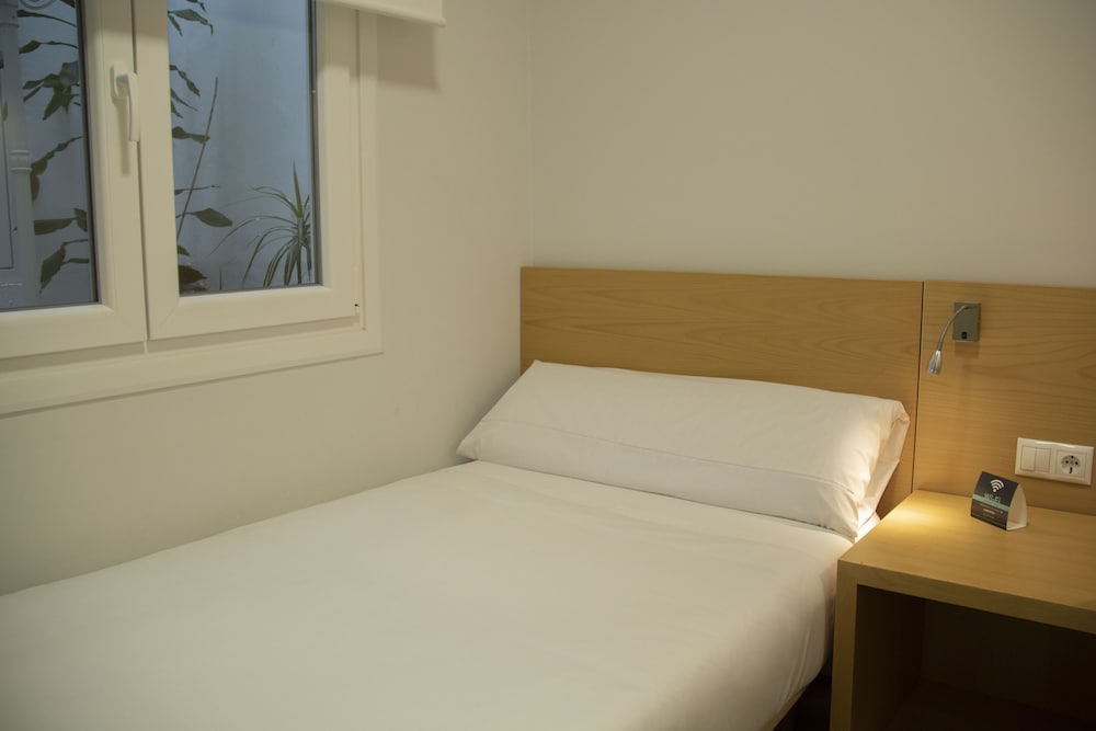 Фото Alda Alborán Rooms