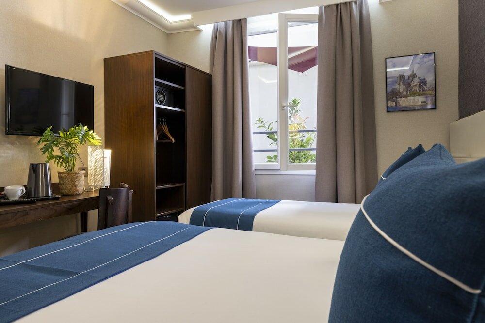 Фото Hotel Nord Est