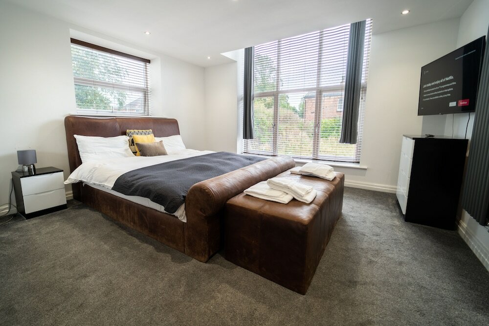 Фото The Ashcroft Apartments