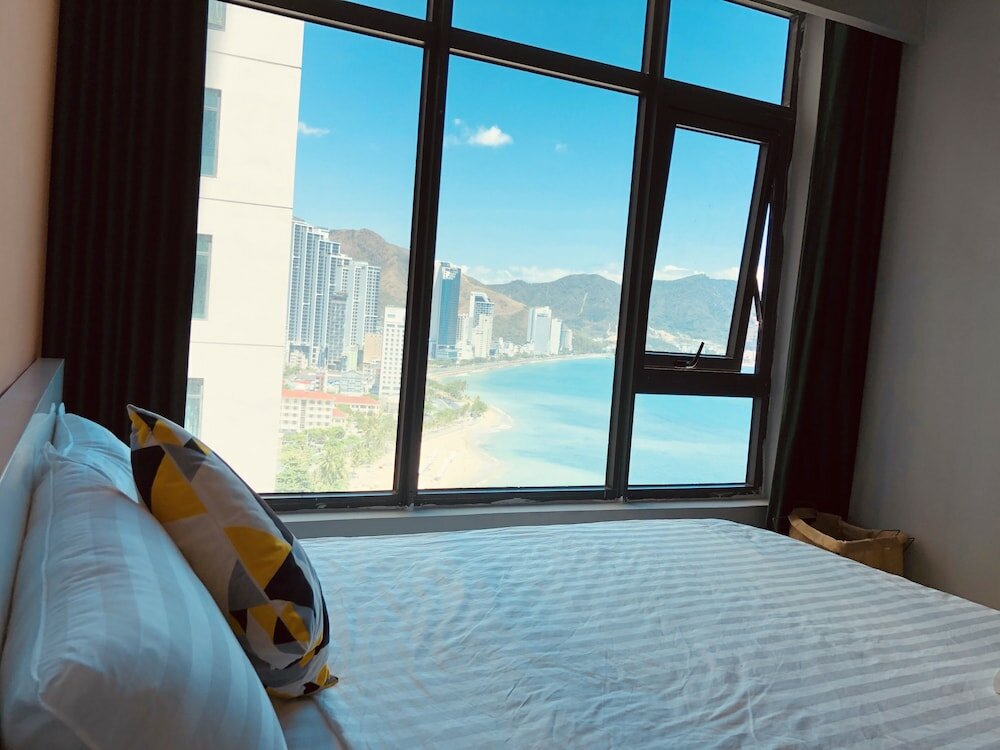 Фото Snail 360° Ocean View Apartment Hotel