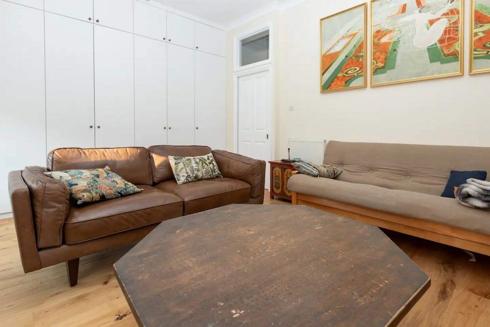Фото Spacious and Vibrant 3bd House - Kentish Town