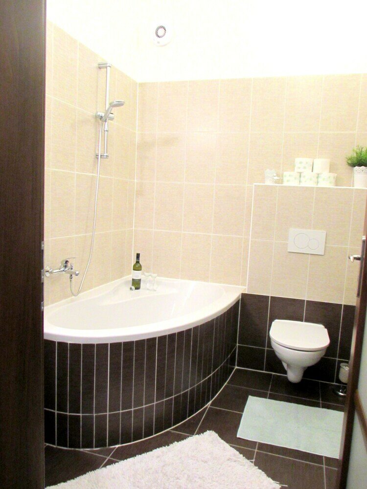 Фото Designer Flat in City Center with Sauna