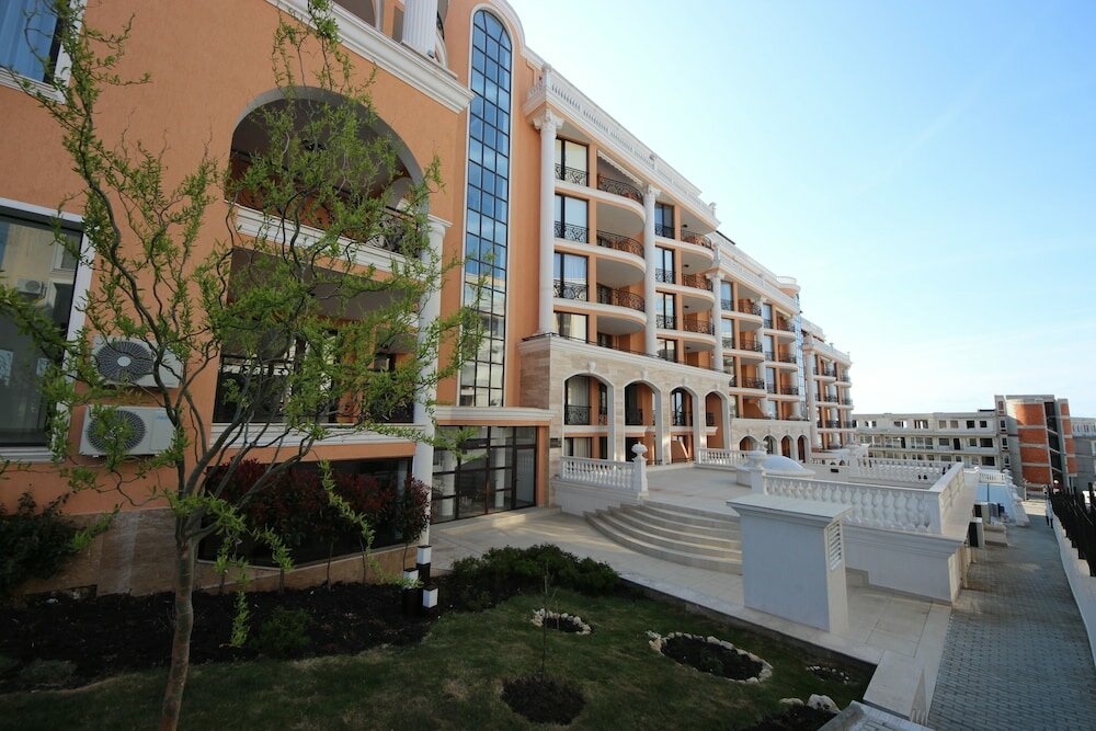 Фото Menada Admiral Apartments