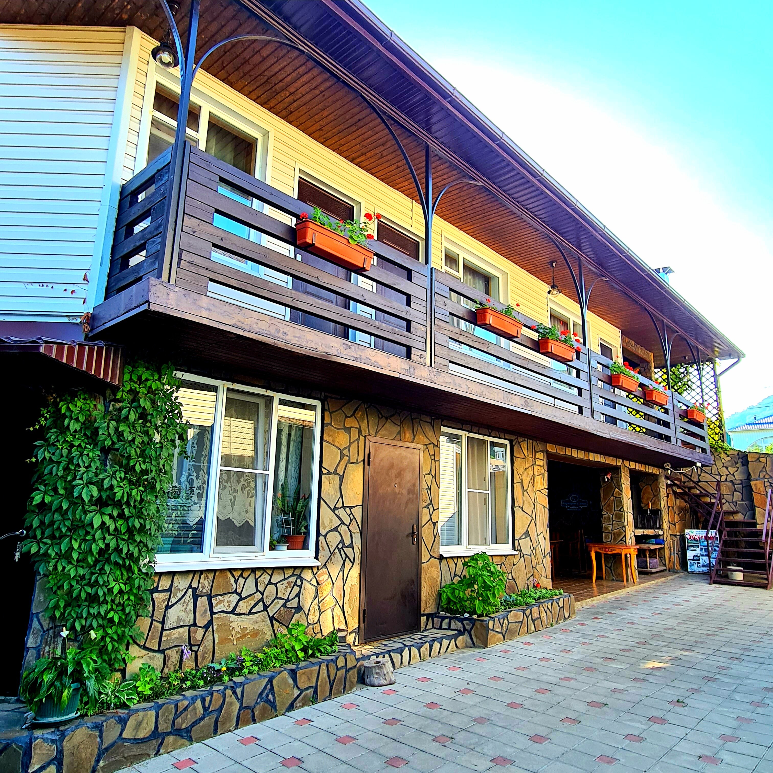 Фото отеля 1