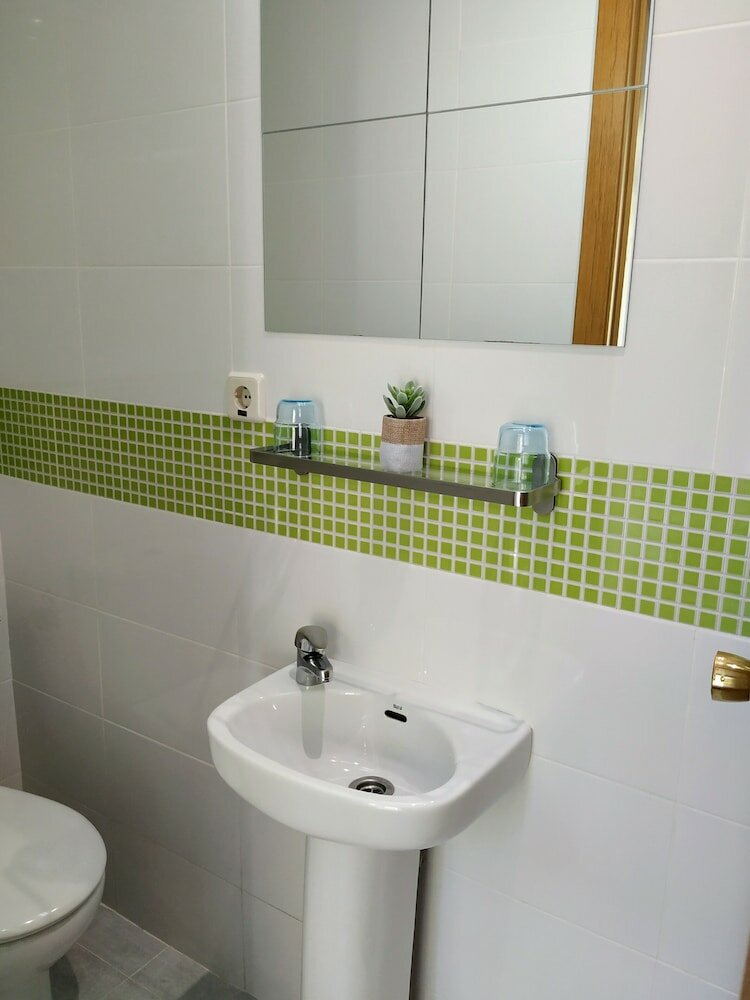 Фото Hostal Abitum Madrid