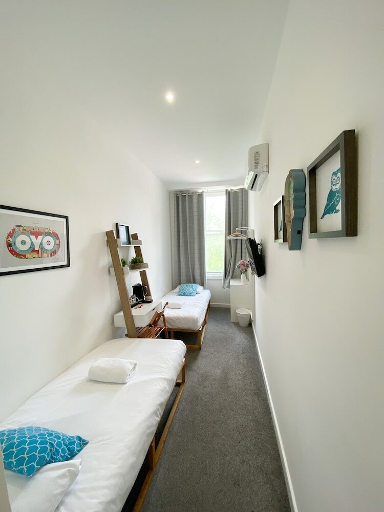 Фото Wembar Hotel