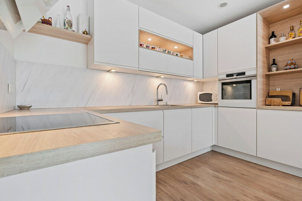 Фото Stylish Apt Bouneweg-Süd Book Now Id225