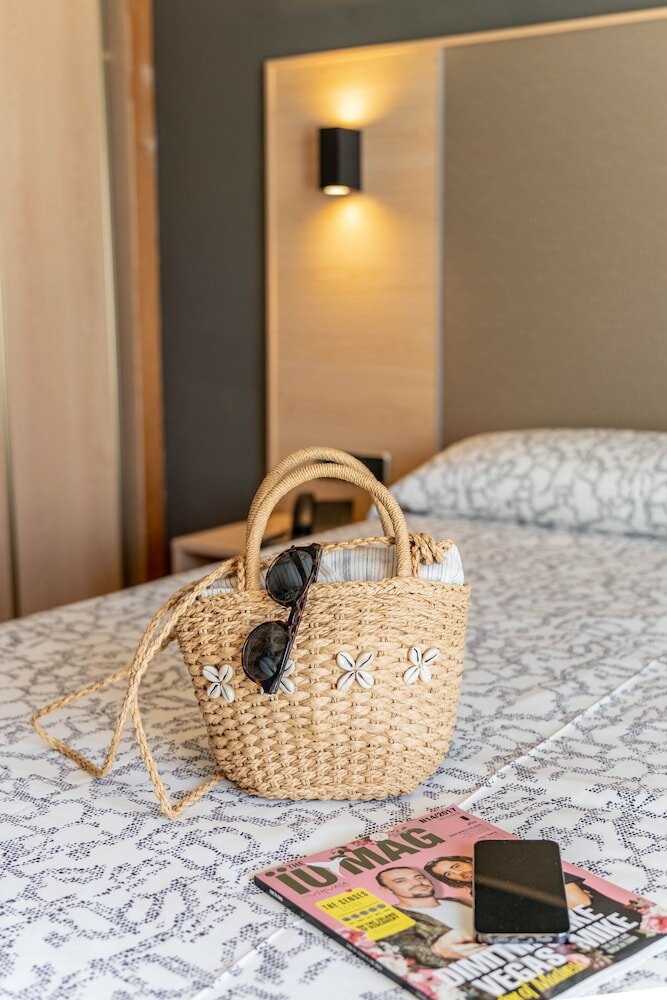 Фото The Red Hotel by Ibiza Feeling 