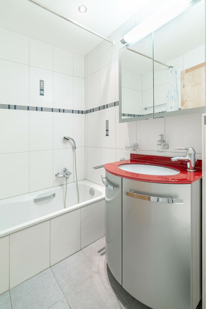 Фото Vrony Apartments by Hotel Walliserhof Zermatt