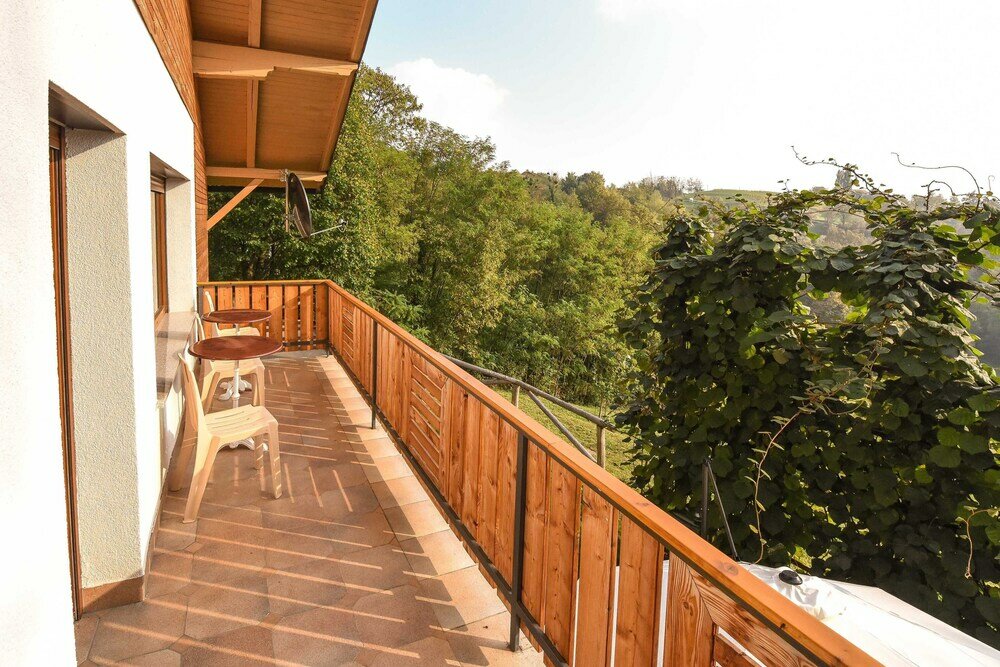 Фото Holiday Home Liberg With Hot tub and Sauna