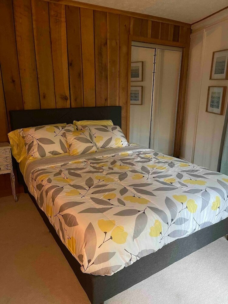 Фото Treetops in Town