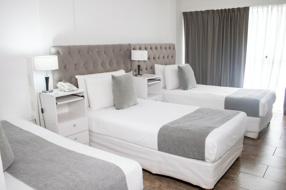 Фото Ker Recoleta Hotel