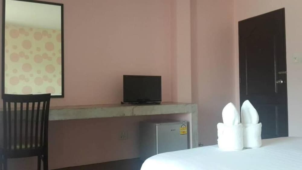 Фото Nalin Place Ranong