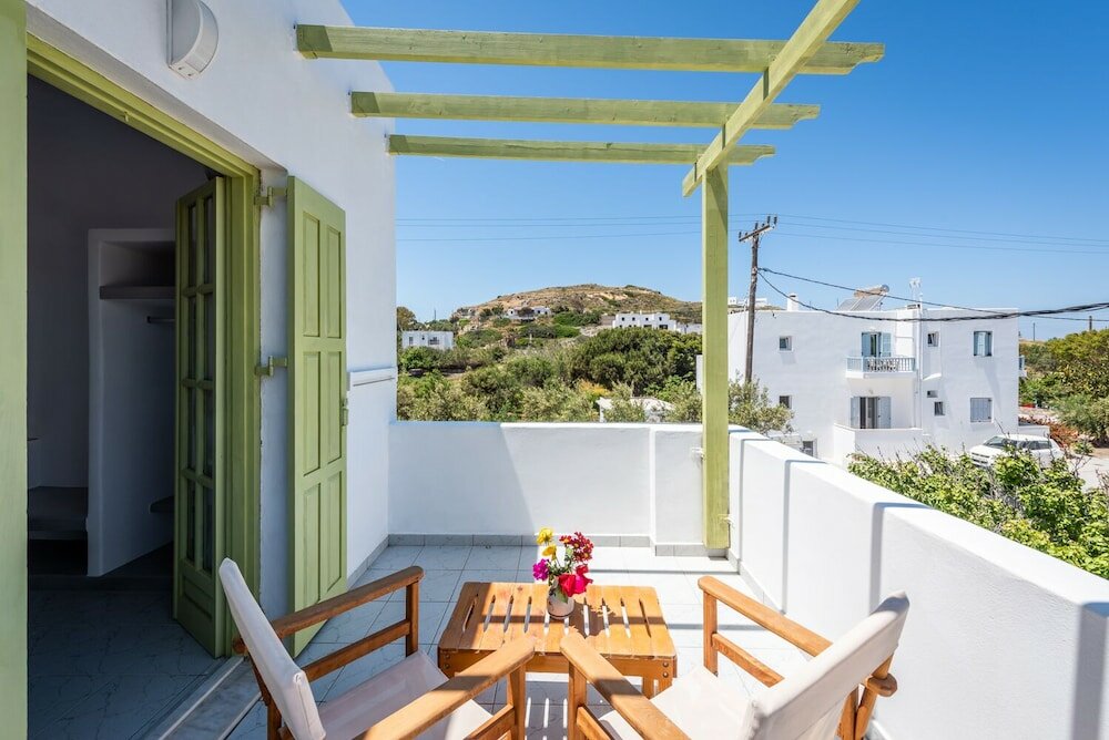 Фото Pente Elies Milos