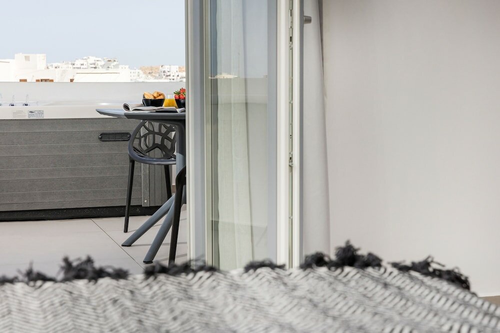 Фото Alenor City Hotel