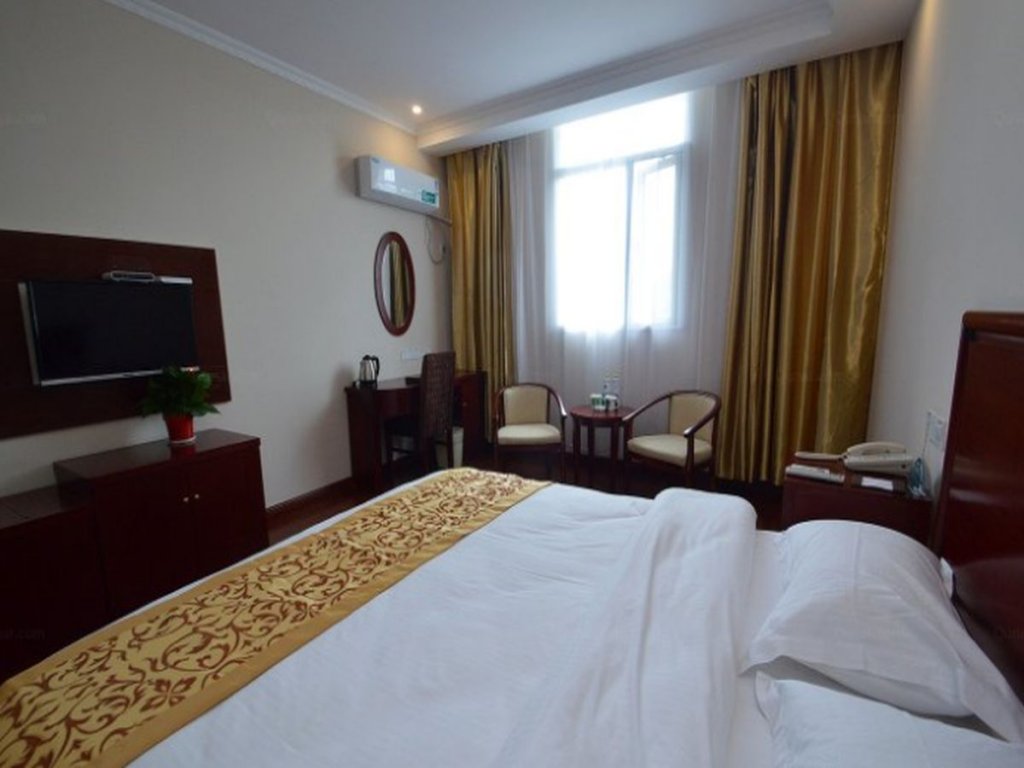 Фото GreenTree Inn Nanjing XianLin Road JinMaRoad Subway Station Shell Hotel