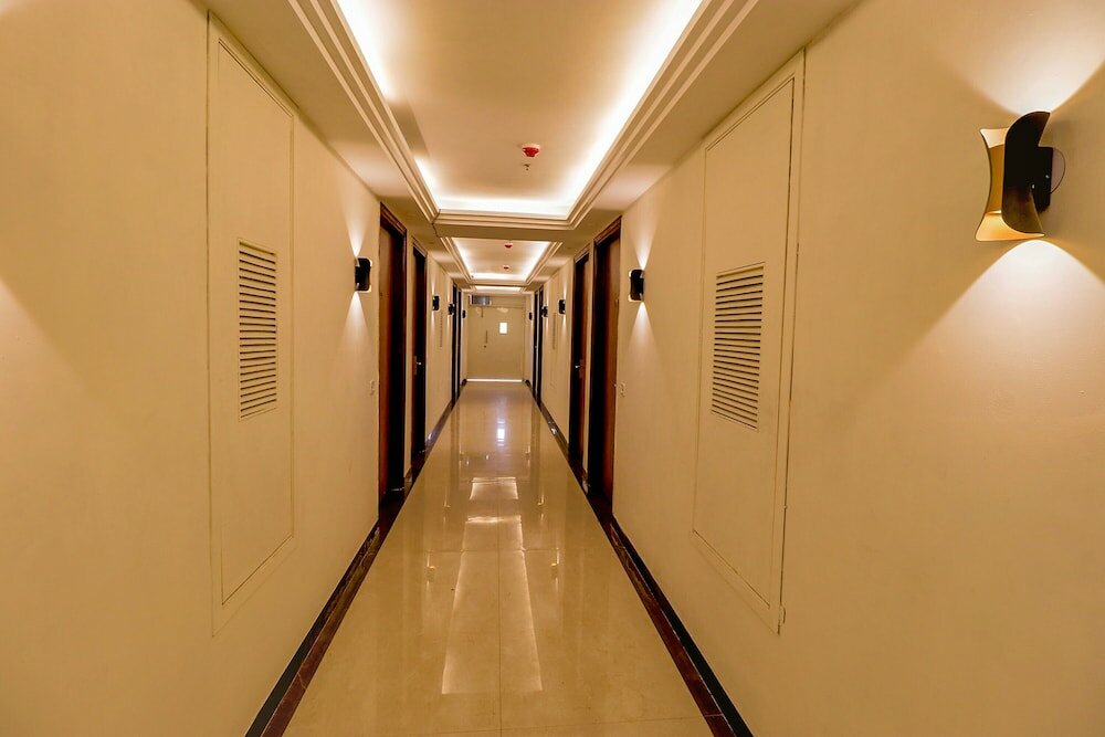 Фото Fabhotel F9 Pitampura