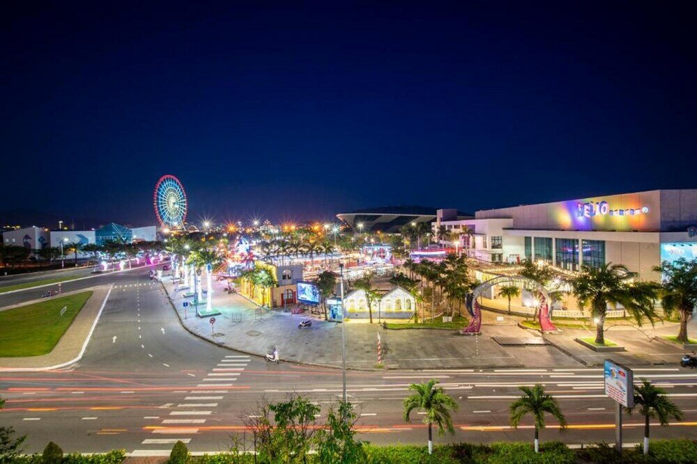 Фото отеля 2