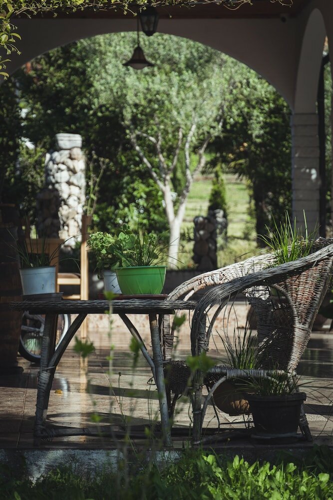 Фото Lord Byron Guesthouse