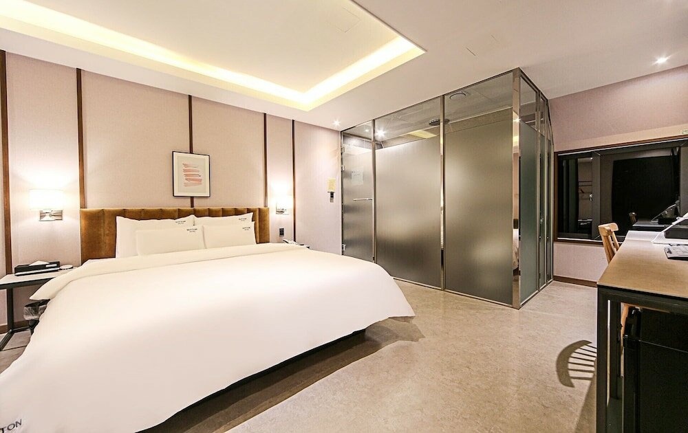 Фото Hotel Button