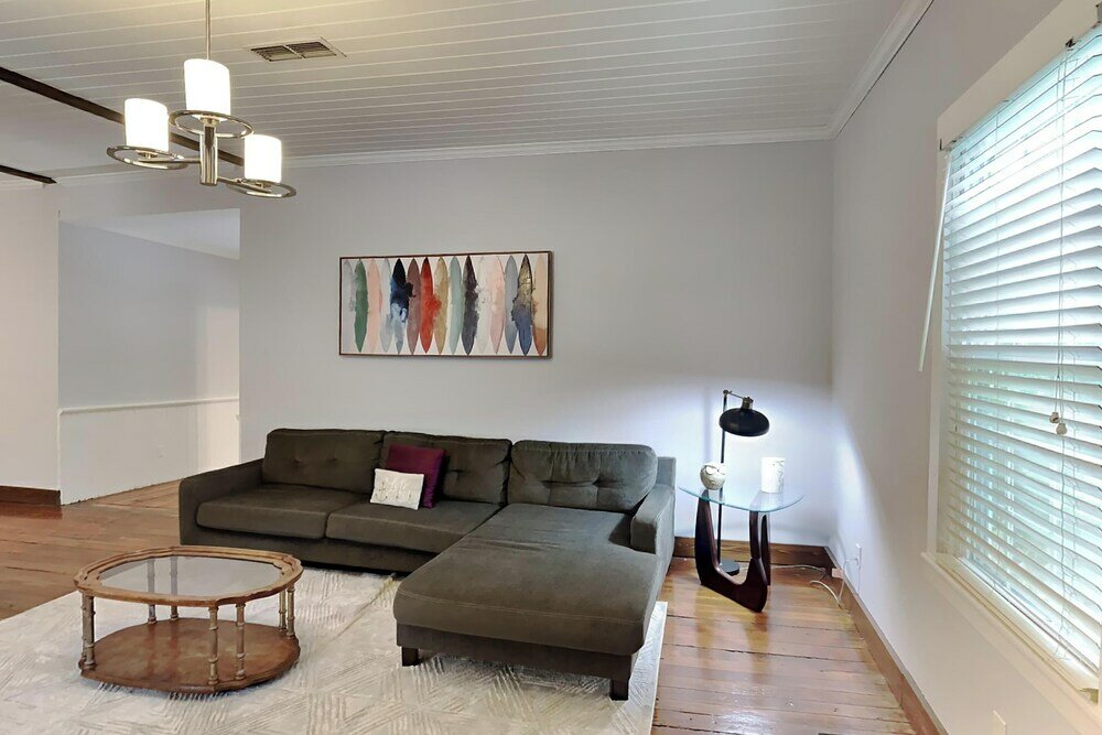 Фото Innerarity House