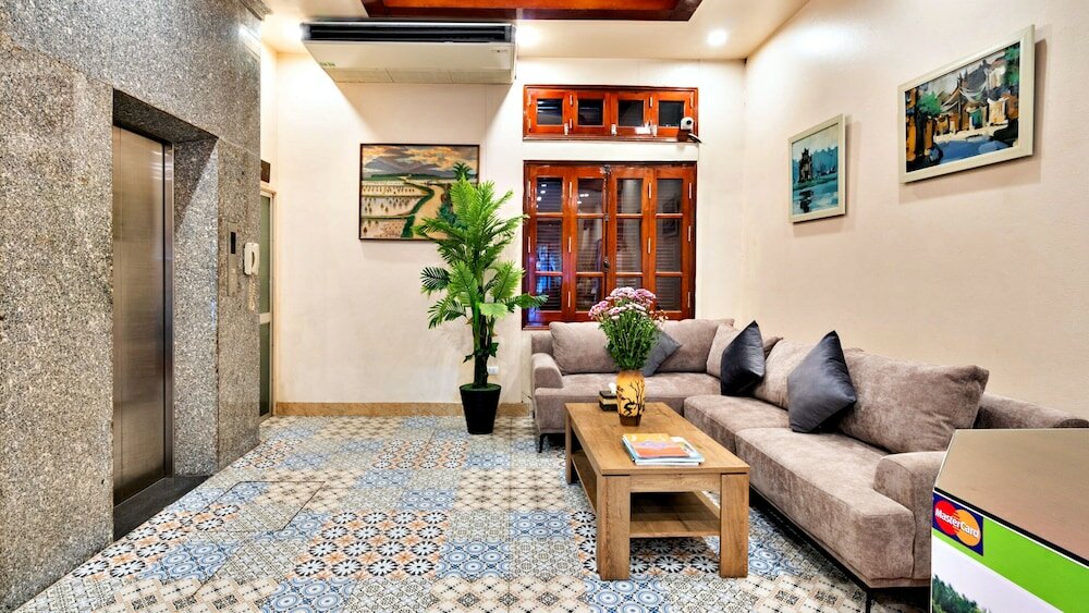 Фото Hanz LakeView Hotel Hanoi