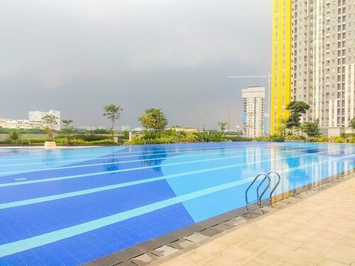 Гостиница Modern and Comfortable Studio Apartment Springlake Summarecon near Summarecon в Бекаси