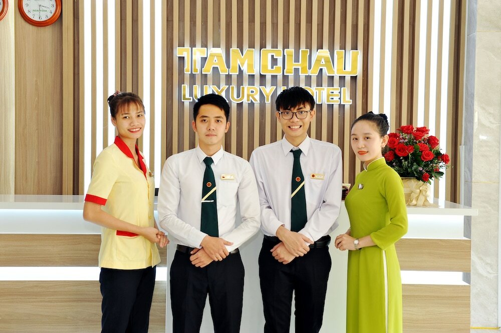 Фото Tam Chau Luxury Hotel