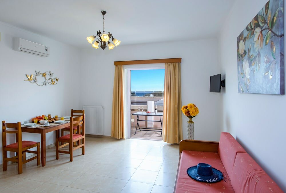 Фото Lilium Hotel