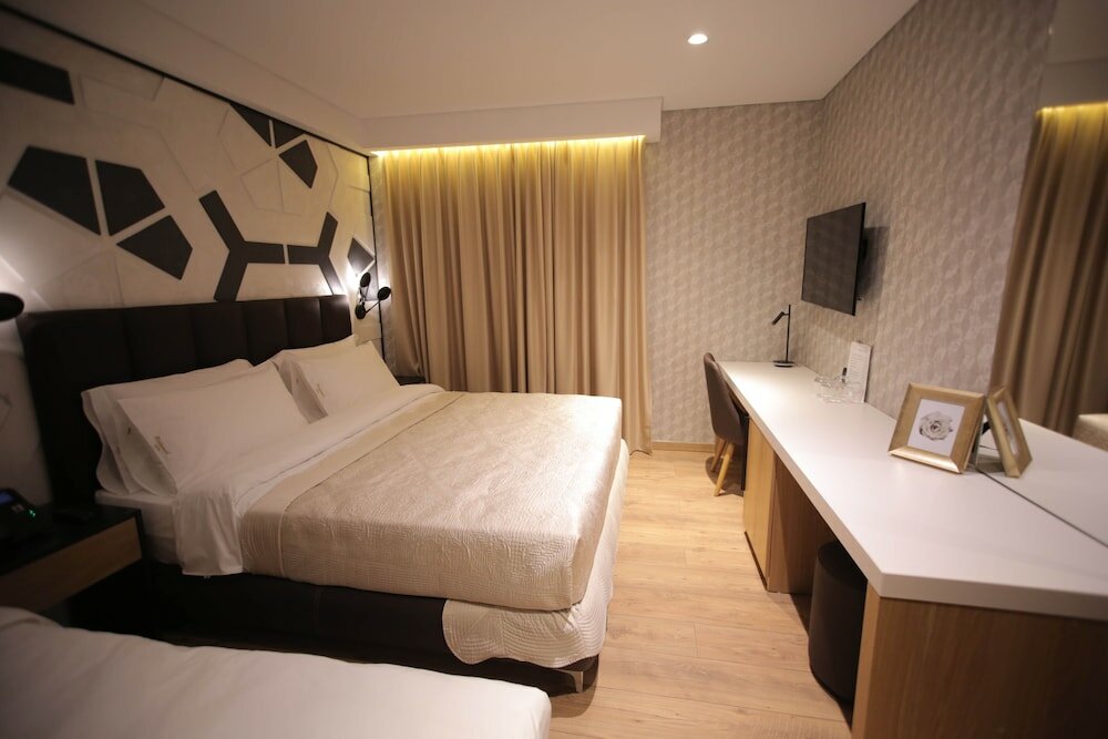 Фото Richmond Hotel