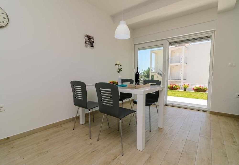 Фото Mali Princ - Modern and Comfortable - A1