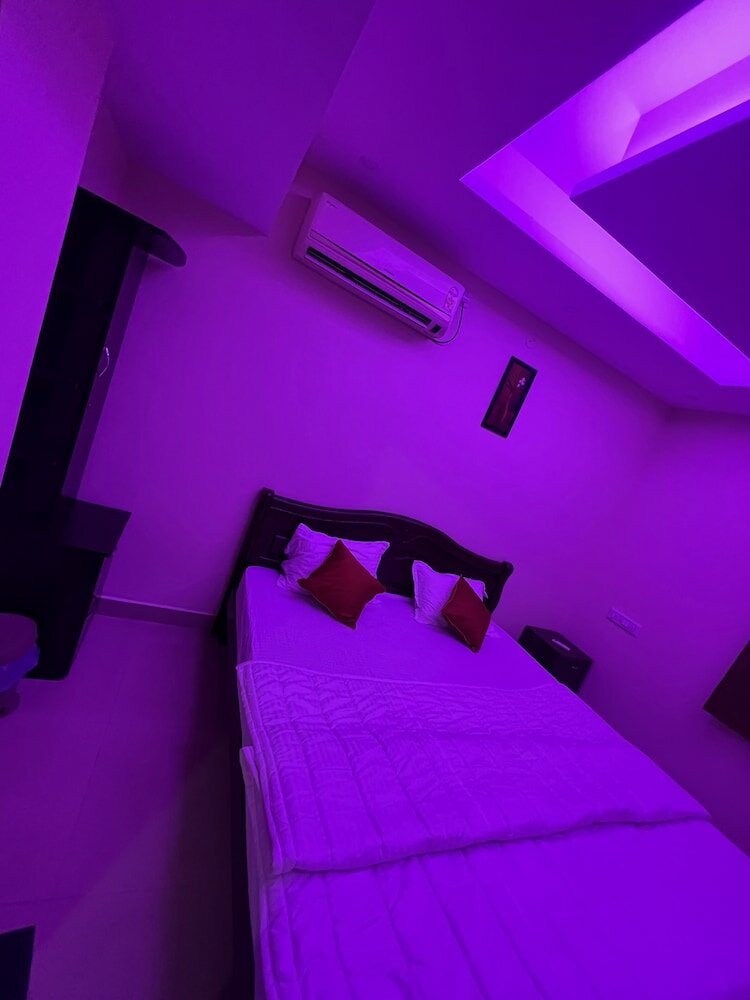 Фото Urban Stay Adams Service Apartment