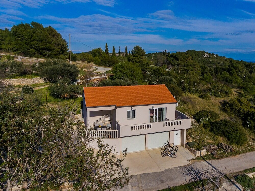 Фото Villa Luana with amazing sea views