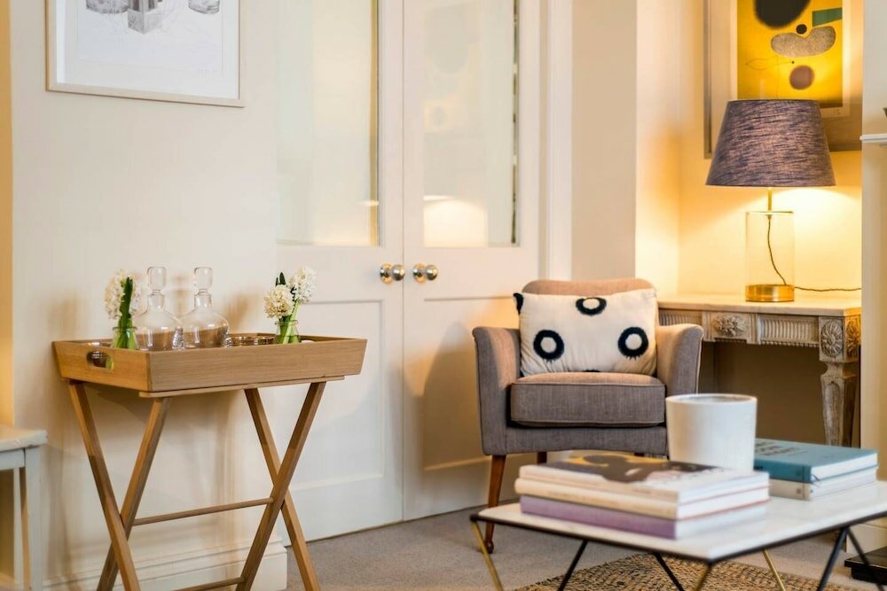 Фото Delightful 2 Bed in Notting Hill - Near the Tube
