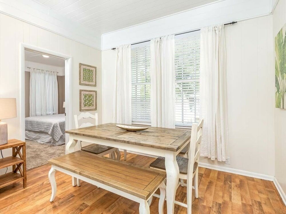 Фото Mullet Manor