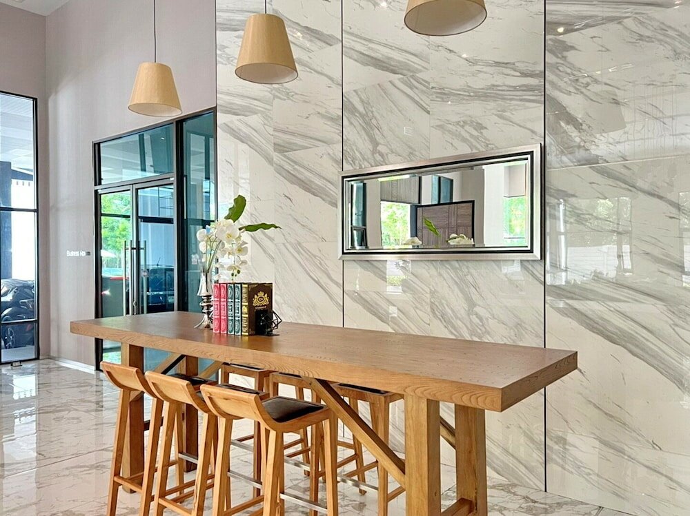 Фото Aeras Beachfront Jomtien Pattaya