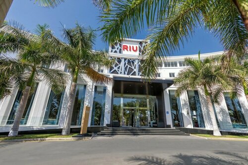 Гостиница Hotel Riu Palace Meloneras в Маспаломасе