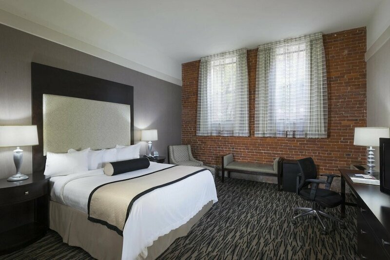 Гостиница Fairfield Inn & Suites by Marriott Keene Downtown