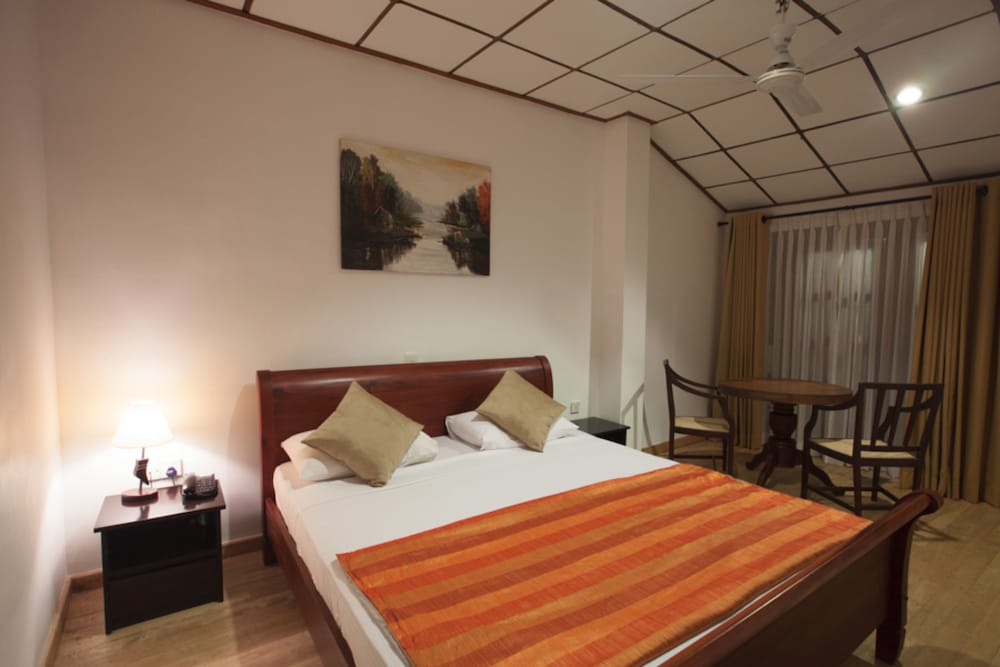 Фото Oak Ray Lake Resort