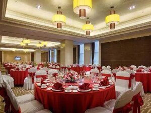 Гостиница Grand Soluxe International Hotel Xi