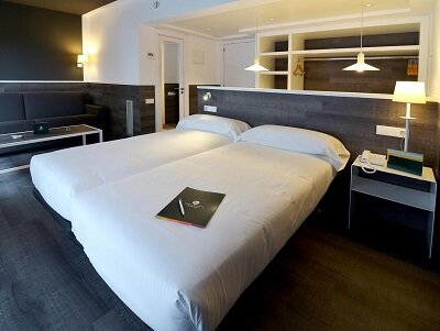 Фото Hotel Paral·lel