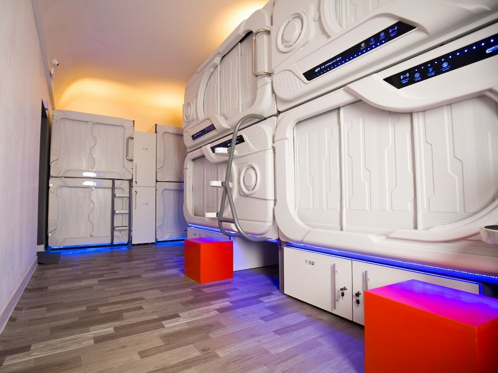 Фото The Capsule Hotel