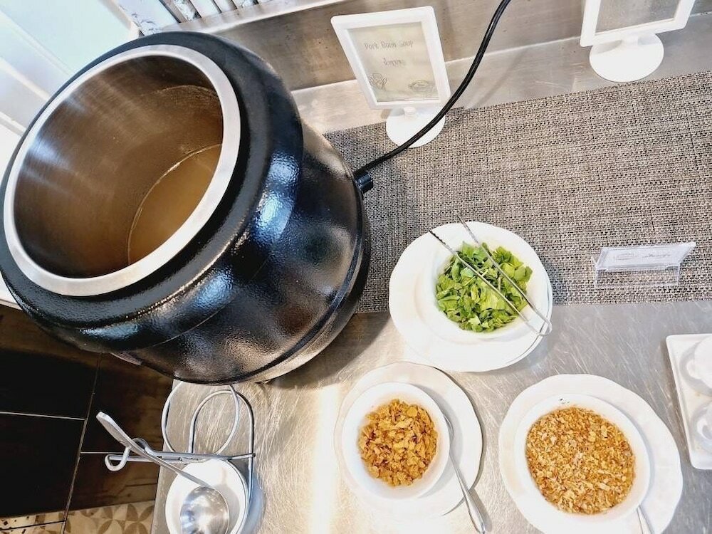 Фото Huern Kan Thong Hotel