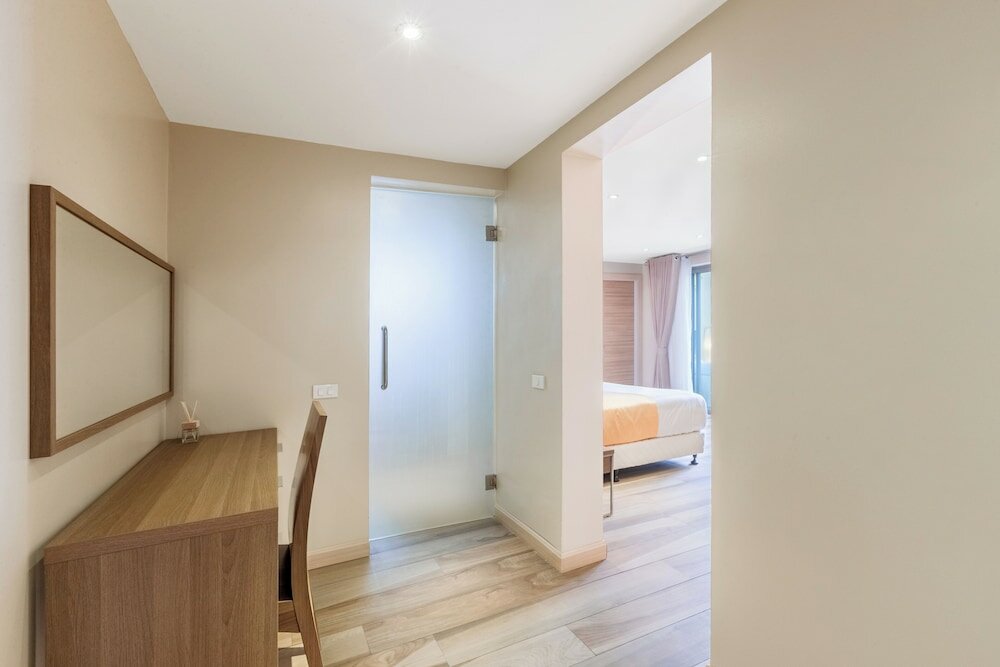 Фото Вилла с 3 Спальнями на Курорте с Пляжным Клубом и Консьерж-Сервисом