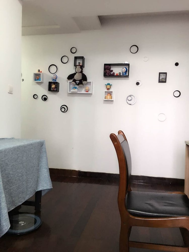 Фото Shanghai Lost International Youth Hostel