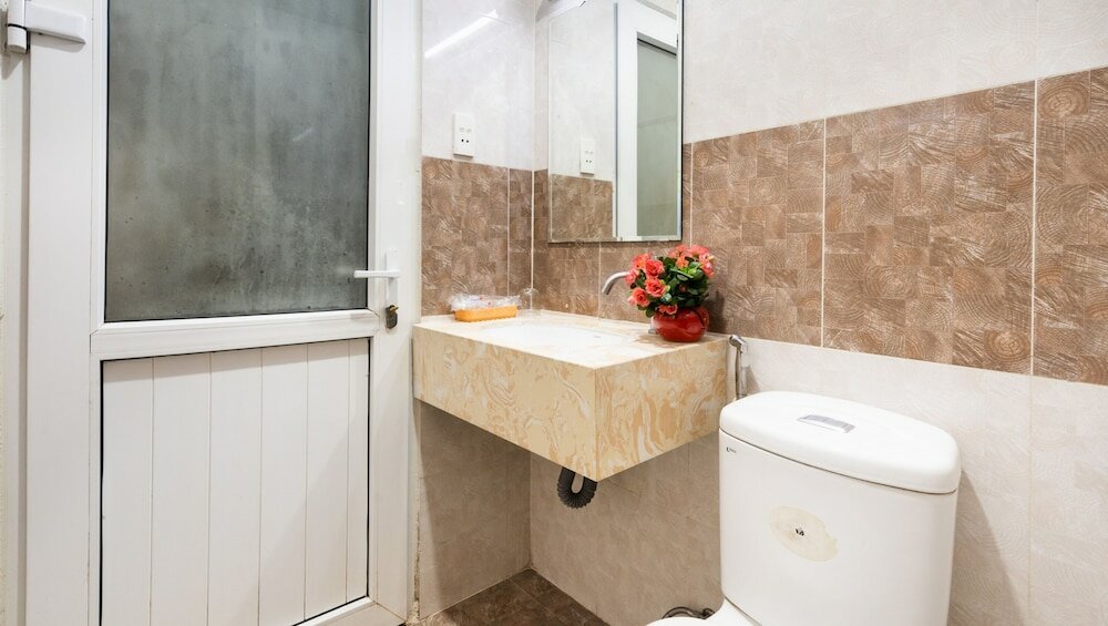 Фото Queen Hotel Saigon Airport